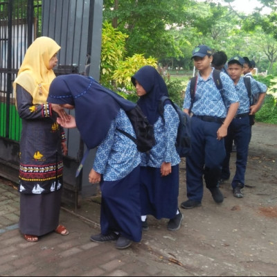 Giat Piket MTsN 1 Bulukumba Awal November 2022