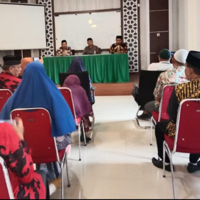 Gerak Cepat Konsolidasi dan Evaluasi Kinerja, Kasi Bimas Rapat Bersama Jajaran KUA Bantimurung