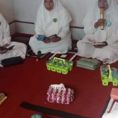 Nuansa Putih Hijau, PAIN PNS Tadang Palie Sibulue dan Objek Binaanya Mengisi Acara Hajatan