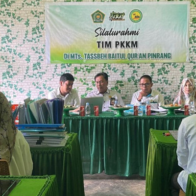 MTs Tassbeh Baitul Qur’an Pinrang Terima Kunjungan Silaturahmi Tim PKKM