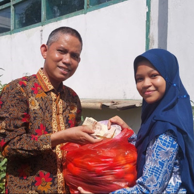 Giat Organisasi KIR MTsN 1 Bone dalam Berwirausaha Budidaya Tanaman