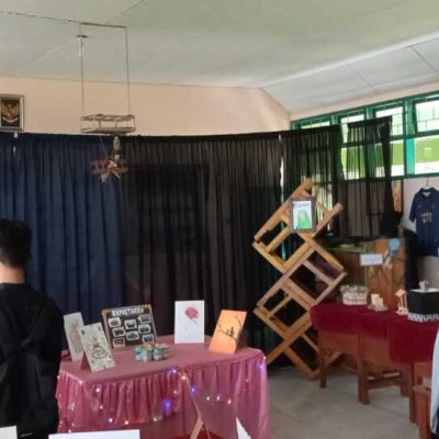 MA Al Badar Bilalang Parepare Apresiasi Siswa Melalui Pameran Seni Rupa