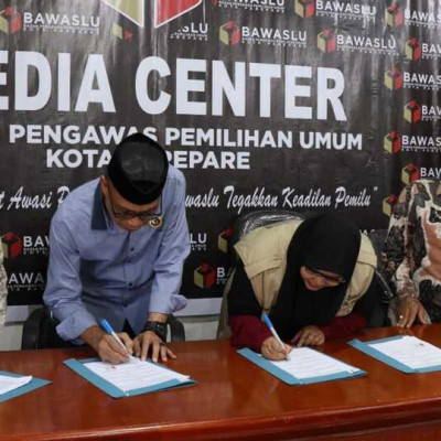 Apresiasi Pengawasan Partisipatif, Kemenag dan Bawaslu Teken MoU