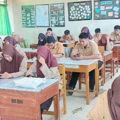 Benahi Peladen, Panitia Pelaksana Ujian di MAN 2 Kota Parepare Adakan Simulasi