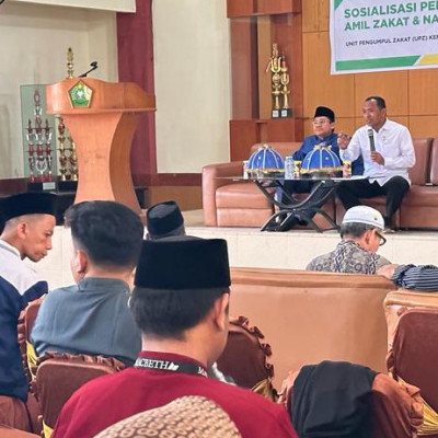 SOSIALISASI AMIL ZAKAT DAN NADZIR WAKAF KEMENAG KOTA MAKASSAR  BAGI PENGURUS MASJID KOTA MAKASSAR