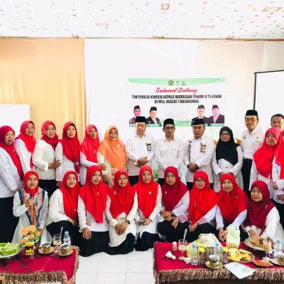 Tim PKKM Menilai Kinerja Kepala Madrasah di MTsN 3 Bulukumba dalam Penilaian 4 Tahunan