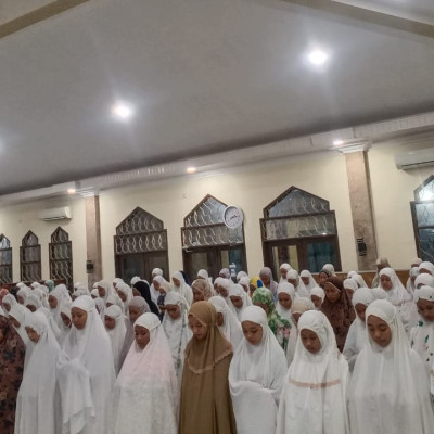 Program Rutin Shalat Tasbih Berjamaah di Pondok Pesantren Babul Khaer