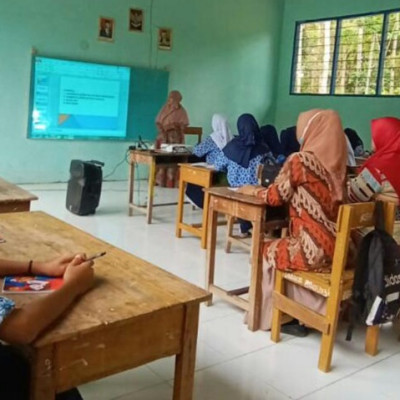 Guna Peningkatan Kualitas Madrasah Guru MTs Sehati Ulutedong Adakan Supervisi Akademik