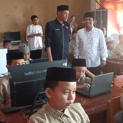 Lancar Jaya, Ishak Pantau ANBK Pondok Pesantren di Gowa