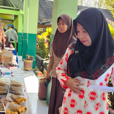 Kepala Madrasah Sambut Positif Pagelaran Pameran Karya Seni di MTsN 2 Bulukumba