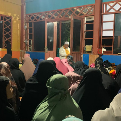 MAS Darul Istiqamah Bulukumba Gelar Pembinaan Fiqhi Malam Diluar Madrasah