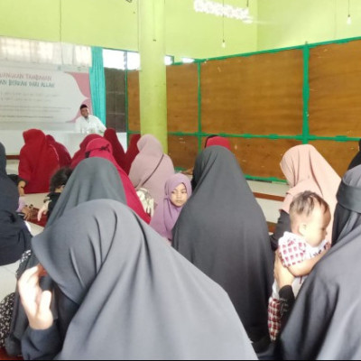 Pengajian Bulanan di MAS Darul Istiqamah Bulukumba: Mendidik Diri, Itulah Pendidikan Diatas Pendidikan