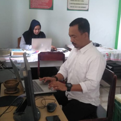  ASN PPPK MIN 1 Bone Tuntaskan Pelatihan MOOC dengan Mengikuti Evaluasi Akademik