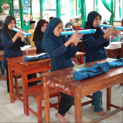 Latihan Rutin Grup Drumband Gema Nada A. Mappanyukki MIN 7 Bone