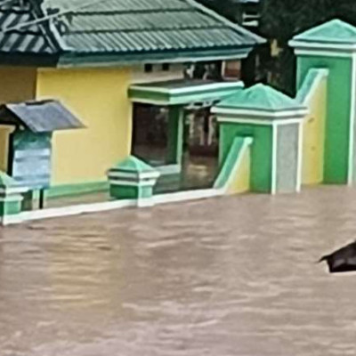 Banjir Bandang Robohkan Beberapa Fasilitas Madrasah dan KUA