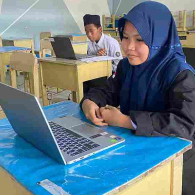 Siswa-Siswi MTsN Pinrang Di Hari Kompetisi Sains Madrasah 2024 Tingkat Kabupaten Pinrang