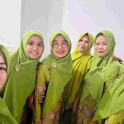 Guru MTsN Pinrang Hadiri Pelantikan Pengurus PAC Muslimat NU Kabupaten Pinrang Masa Khidmat 2023-2028