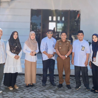 Supporting KUA Ujung Bulu Kepada Tim Vaksinasi Polio Puskesmas di Kantor Lurah Caile