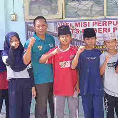 Wow Amazing...Tim Futsal Kelas VII.3 Tumbangkan Kakak Kelasnya VIII.1 di Merdeka Cup MTsN Pinrang