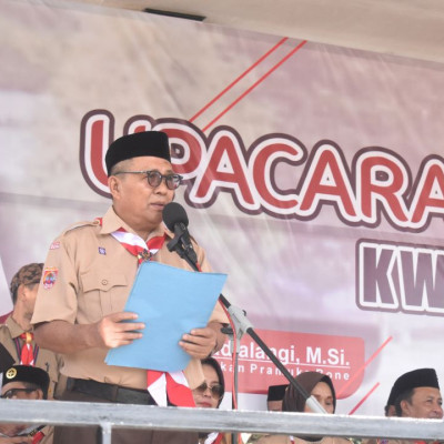 Kakan Kemenag Bone Didaulat Baca Doa pada Upacara Hari Pramuka ke-63