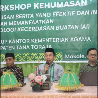 teknologi AI jadi point pada workshop kehumasan tana toraja