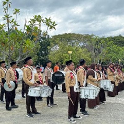 Marching Band MTsN 2 Sidrap Jadi Pelaksana Upacara Bendera HUT KE-79 RI  