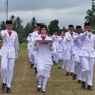 PASKIBRA MA YMPI Rappang sukses kibarkan merah Putih di desa Cipotakari