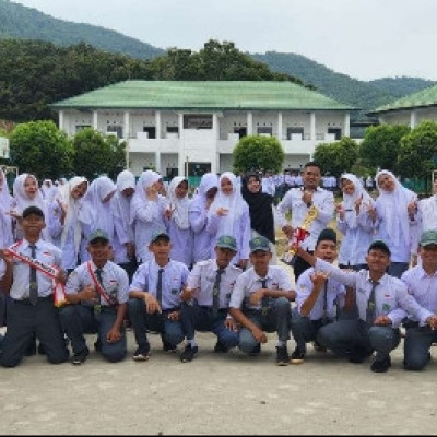 Pasukan MAN Palopo Raih Juara Lomba Gerak Jalan Indah Tingkat Kota