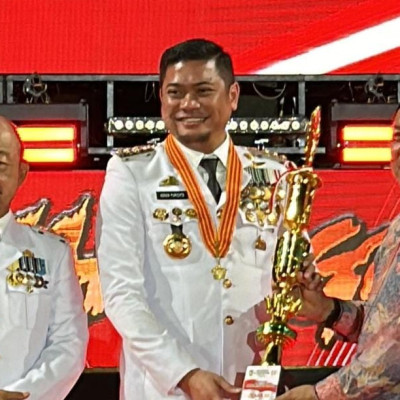 Hadiri Resepsi Kenegaraan di Gowa, Kakankemenag Bawa Pulang 2 Piala