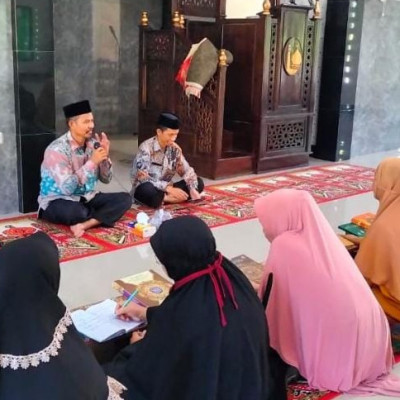 Penyuluh KUA Bontomarannu : Pahami Takdir dengan Benar, Kurangi Terjadinya KDRT