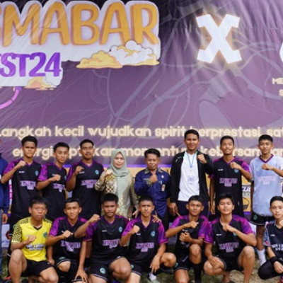 Tim Futsal MAN 1 Barru Kalahkan Tuan Rumah pada Ajang Smabar Fest Se-Sulsel