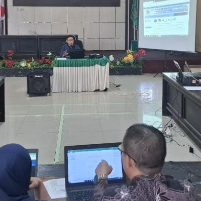 Plt. Kasubbag TU Kemenag Gowa Pimpin Rapat Tim Kerja Zona Integritas