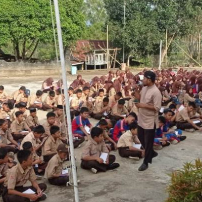 Jumat Berkah MTsN 3 Bone, Mengingat Allah Hati Menjadi Tenang.