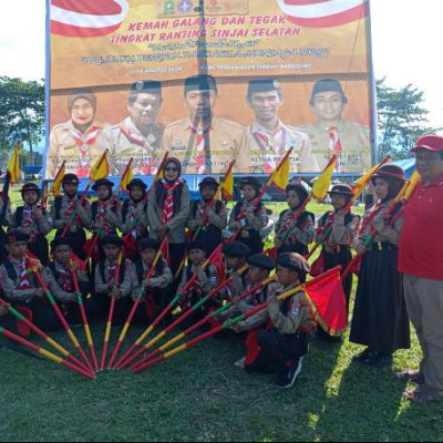 MIN 4 Sinjai Raih Juara Umum 3 Pada Kegiatan Kemah Galang dan Tegak