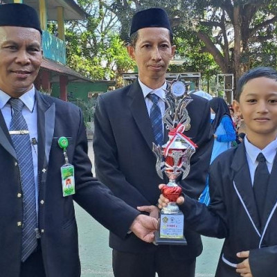 Tumbuhkan Rasa Cinta Lingkungan, MTsN Gowa Gelar Lomba Kebersihan