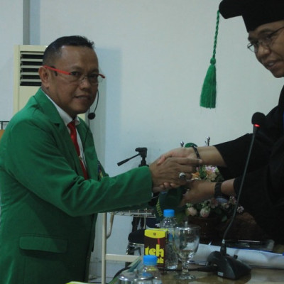 Kakan Kemenag Parepare Resmi Sandang Gelar Doktor dengan Predikat Cumlaude