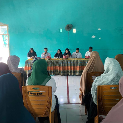 Tudang Sipulung Majelis Taklim Se-Kecamatan Tanete Riattang Barat Kabupaten Bone: Persiapan Wisuda Tahfidz Emak-Emak Binaan Penyuluh Agama