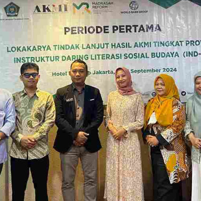 Raih Peringkat Satu di Provinsi, Guru MTsN Pinrang Lolos Sebagai Instruktur Nasional AKMI di Jakarta