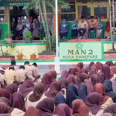 Giat Literasi Al-Qur'an dan Keuangan di MAN 2 Kota Parepare