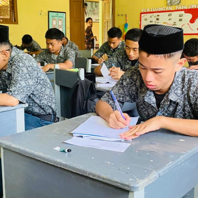 MA Al-Ikhlas Ujung Rampungkan Ujian Sumatif Tengah Semester