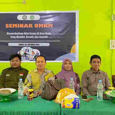 Tumbuhkan Nilai Usaha Di Usia Muda; MAN Pinrang Ikut Serta Seminar UMKM