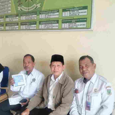 Kepala MTsN Pinrang Sambangi KUA Watang Sawitto, Persiapan Peringatan Maulid Nabi