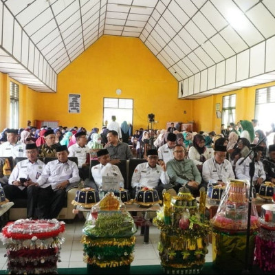 Kepala Kantor Kemenag Barru Hadiri Maulid Nabi Muhammad SAW. di MTSN Barru