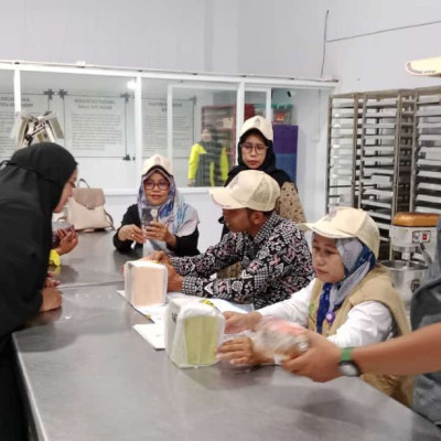 Pengawasan Produk Halal di Surya Indah Ahmad Yani