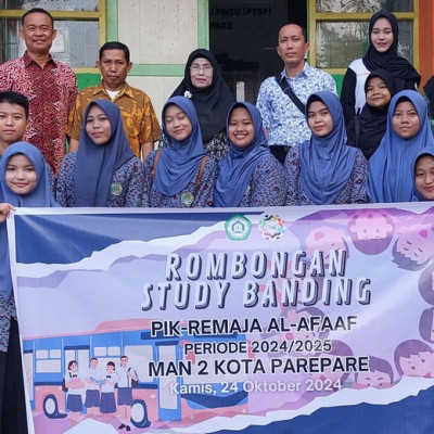 Pengurus PIK-R Al-Afaaf MAN 2 Kota Parepare Studi Banding ke BKKBN Provinsi 