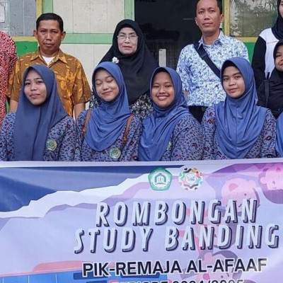 Pengurus PIK-R Al-Afaaf MAN 2 Kota Parepare Studi Banding ke BKKBN Provinsi 