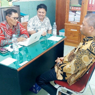 Tim Asesor BAN-PDM Lakukan Wawancara dengan Kepala MAN Sidenreng Rappang dalam Proses Visitasi Akreditasi