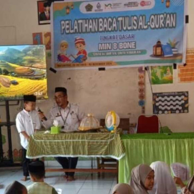 Pelatihan BTQ MIN 8 Bone: Pemateri Sampaikan Pemahaman Mendalam tentang Al-Qur'an