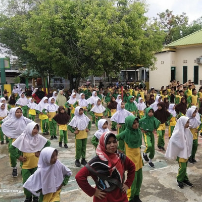 Program Jumat Sehat di MIN 7 Bone: Membangun Kebugaran Warga Madrasah