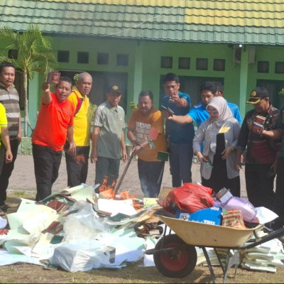 Barang Milik Negara Berupa Buku Nikah Dimusnahkan